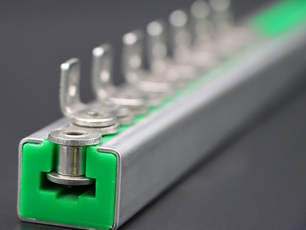 CKG型鏈條導(dǎo)軌